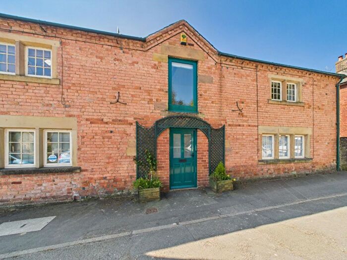 2 Bedroom Flat To Rent In Coldwell Street, Wirksworth, Matlock, DE4