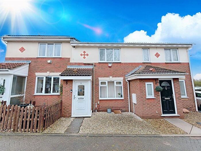 2 Bedroom Terraced House For Sale In Cole Avenue, Chadwell St. Mary, Grays, RM16