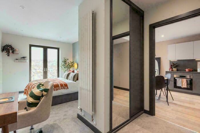 1 Bedroom Apartment To Rent In New England Street, BN1