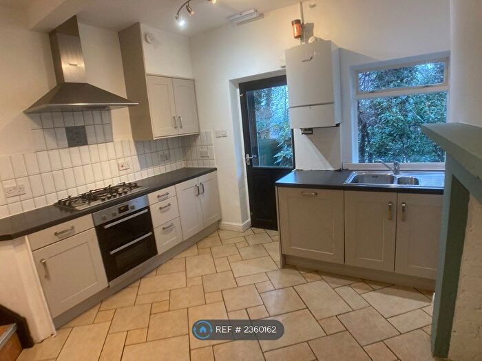 4 Bedroom Terraced House To Rent In Boyce Street, Sheffield, S6