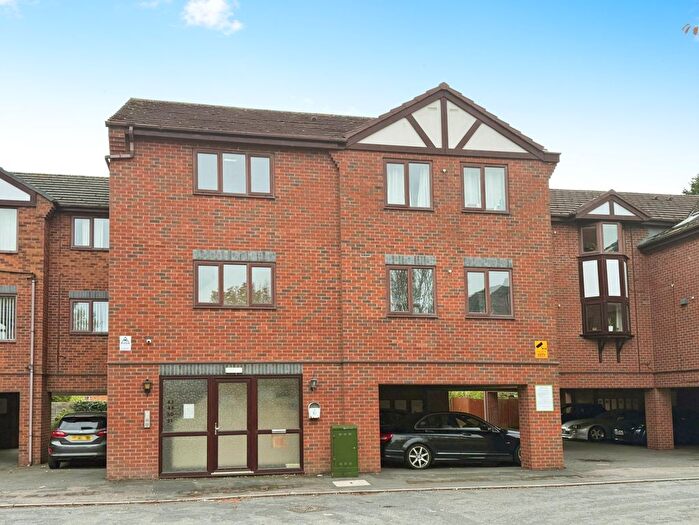 1 Bedroom Flat To Rent In Granville Gardens, Hinckley, LE10