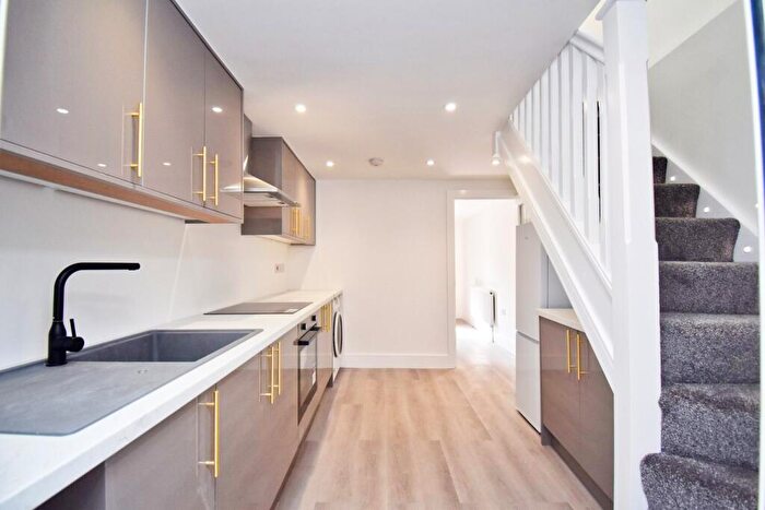 2 Bedroom Terraced House For Sale In Church Street, Walton-on-Thames, KT12
