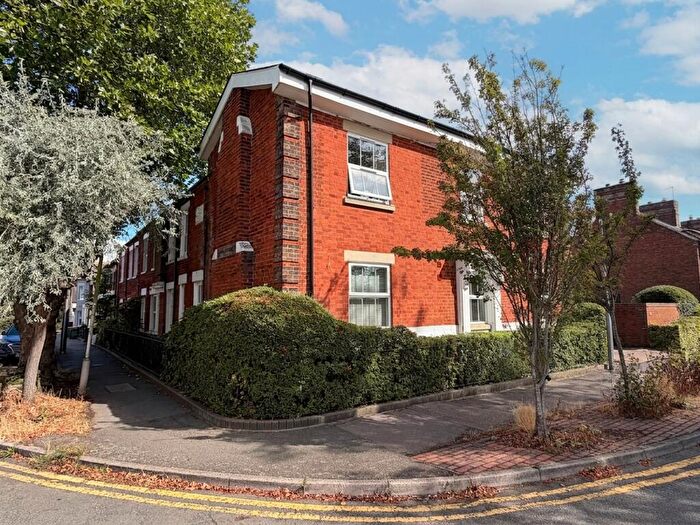 2 Bedroom Apartment To Rent In Victoria Road, Woburn Court Victoria Road, LU7