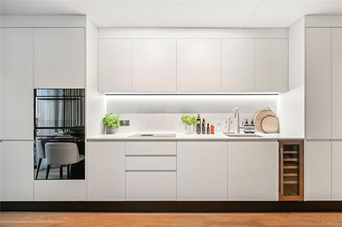 1 Bedroom Flat For Sale In Marylebone Lane, London, W1U