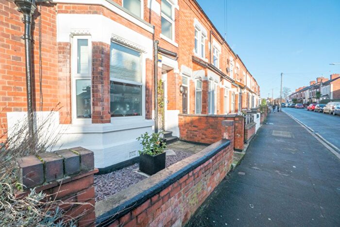 4 Bedroom Terraced House To Rent In Clarendon Park Road, Clarendon Park, Leicester, LE2