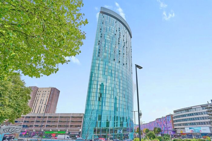 2 Bedroom Flat To Rent In Holloway Circus Queensway, Birmingham, B1