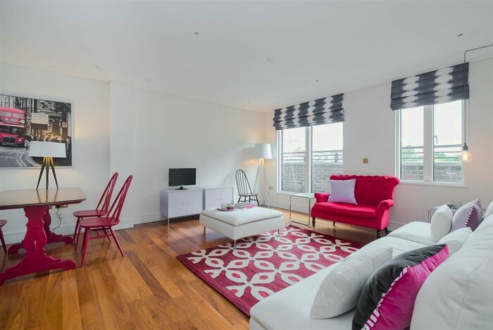 1 Bedroom Flat To Rent In Times Court, Retreat Road, Richmond, TW9