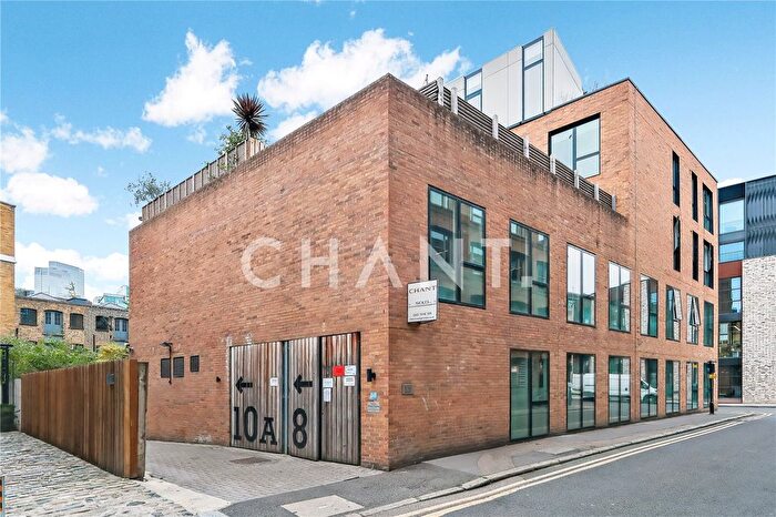 2 Bedroom Flat For Sale In Cosmopolitan House, Christina Street, Hackney, London, EC2A