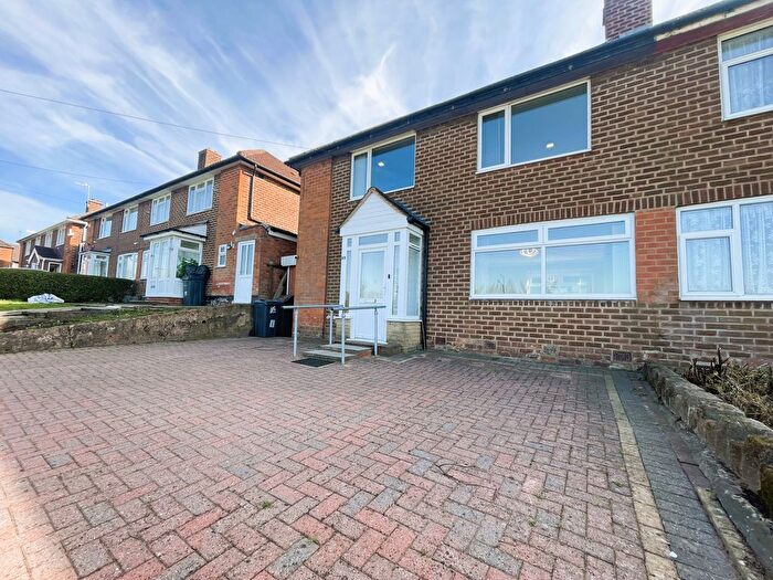 3 Bedroom Semi-Detached House To Rent In Warstock Road, Birmingham, B14