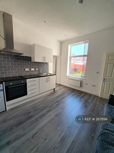 2 Bedroom Flat To Rent In Thornhill Road, Coventry, CV1
