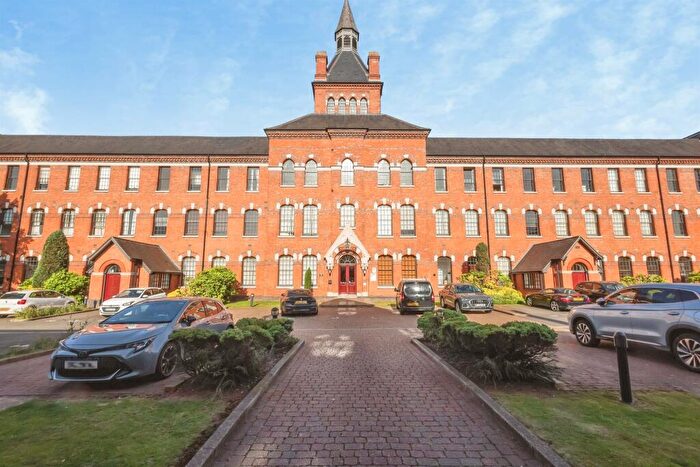 2 Bedroom Flat For Sale In Highcroft Road, Birmingham, B23