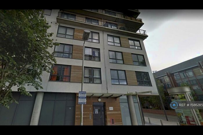 2 Bedroom Flat To Rent In Mayer House, Reading, RG1