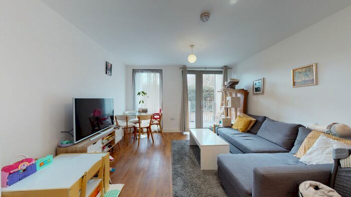 2 Bedroom Flat To Rent In Booth Road, London, E16