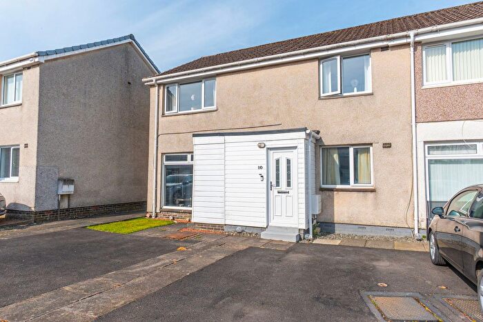 2 Bedroom Flat For Sale In Rowan Drive, Banknock, Bonnybridge, FK4