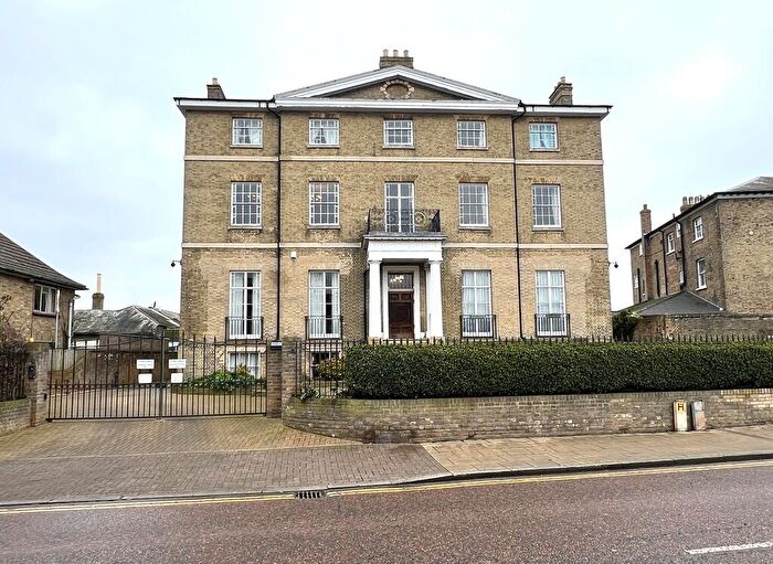 3 Bedroom Apartment For Sale In Chatteris House, High Street, Chatteris, PE16