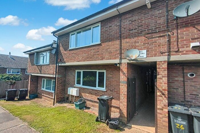 1 Bedroom Flat For Sale In Howe Close, Colchester, CO4