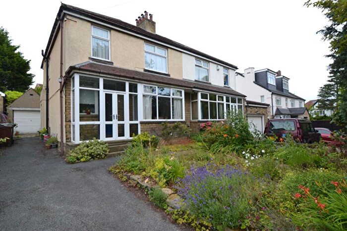 3 Bedroom Semi-Detached House For Sale In Bingley Road, Heaton, BD9