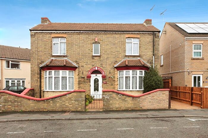 3 Bedroom Detached House For Sale In Scotney Street, Peterborough, PE1