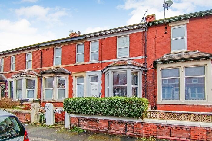 9 Bedroom Terraced House For Sale In Keswick Road, Blackpool, FY1