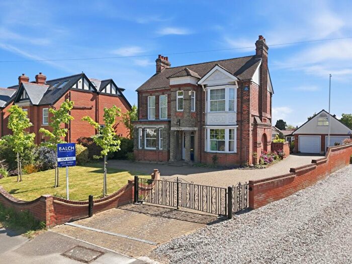 5 Bedroom Detached House For Sale In Lordship Road, Writtle, Chelmsford, CM1