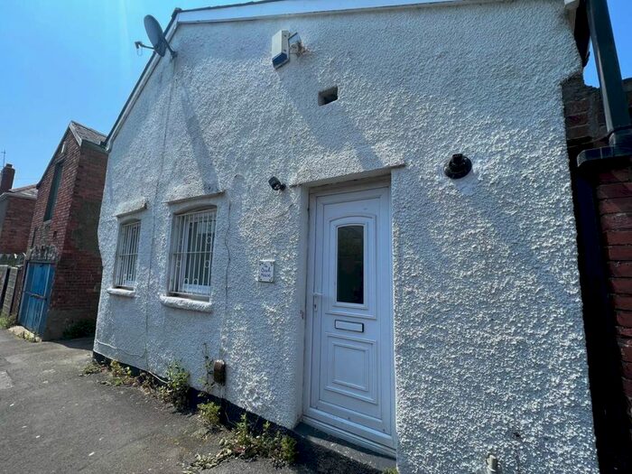 2 Bedroom Detached House To Rent In Rear Of Vale Street, Barry, Vale Of Glamorgan, CF62