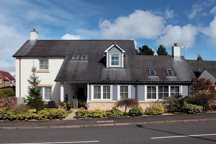 4 Bedroom Villa For Sale In Moss End Place, Aberuthven, Auchterarder, PH3