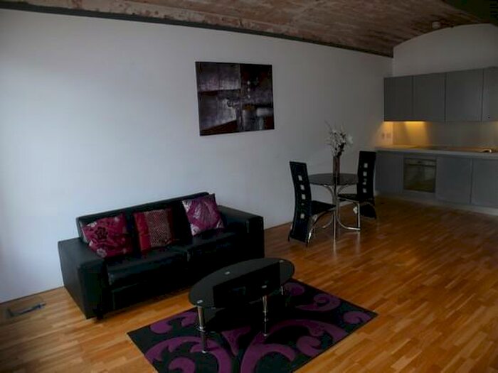 1 Bedroom Flat To Rent In Lister Mills, Lily Croft Road, Bradford, BD9