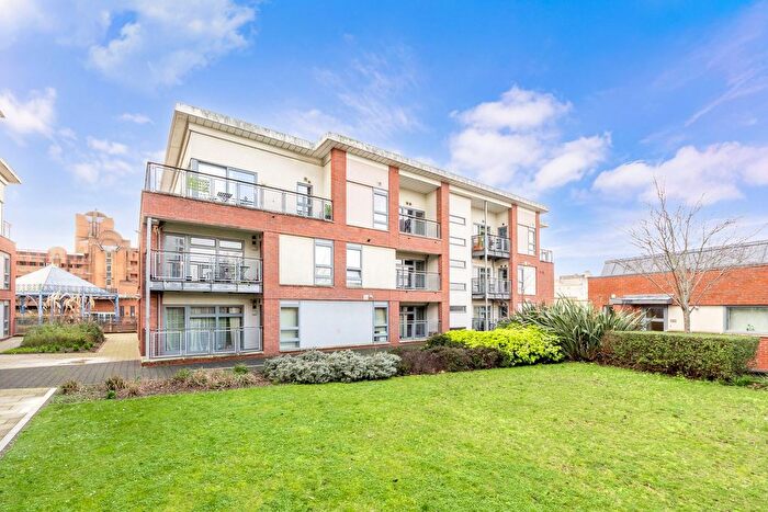 2 Bedroom Flat For Sale In Broad Weir, Horizon Broad Weir, BS1