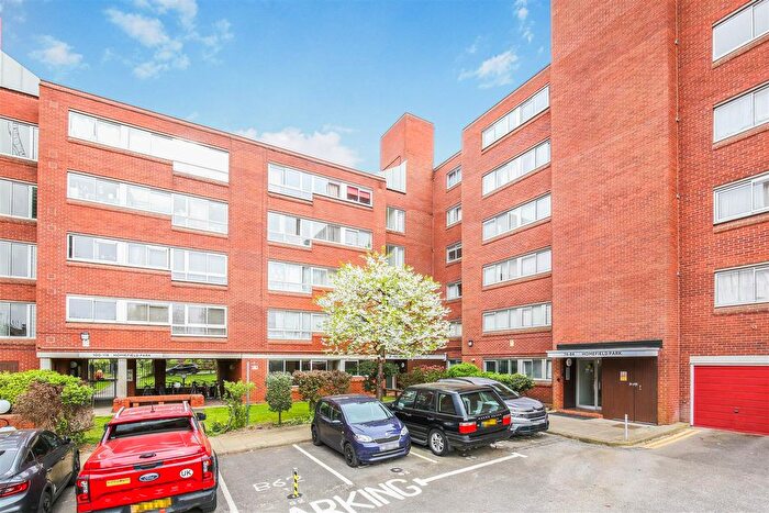 2 Bedroom Flat For Sale In Homefield Park, Sutton, SM1