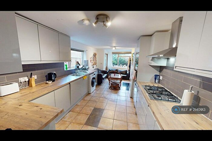 5 Bedroom Terraced House To Rent In Elcot Avenue, London, SE15