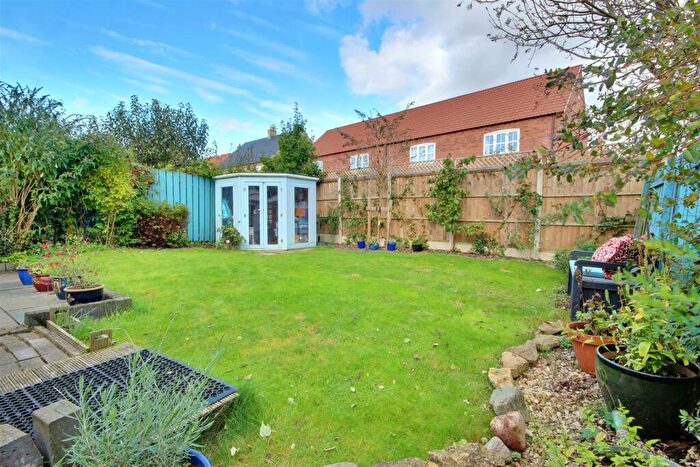 4 Bedroom Detached House For Sale In Poplars Way, Beverley, HU17