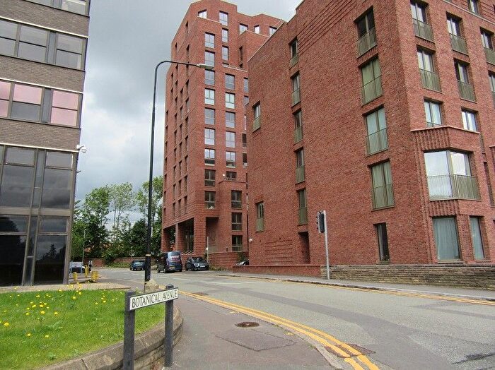 1 Bedroom Flat To Rent In Talbot Road, Old Trafford, Manchester., M16
