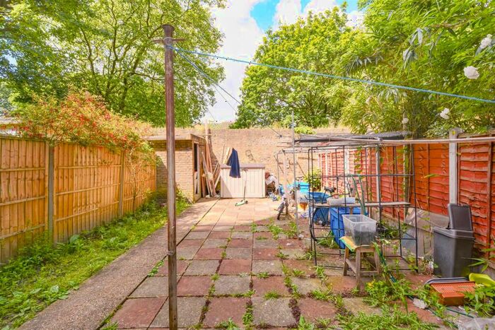 2 Bedroom Flat For Sale In Heathpool House, Brady Street, London, E1
