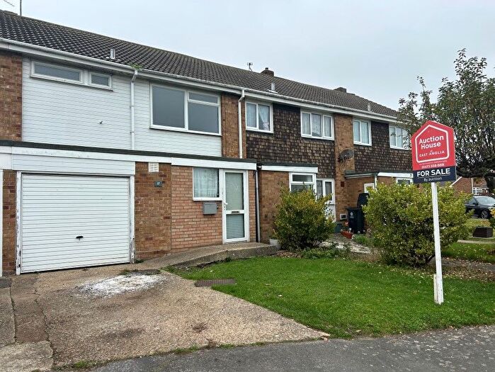 3 Bedroom Terraced House For Sale In Norwood Way, Walton On The Naze, CO14