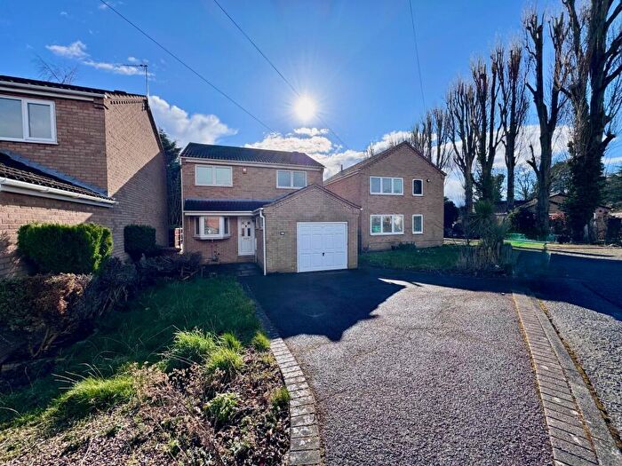 3 Bedroom Detached House To Rent In Wollaton Paddocks, Wollaton, NG8