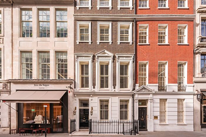4 Bedroom Town House To Rent In New Burlington Street, London, W1S