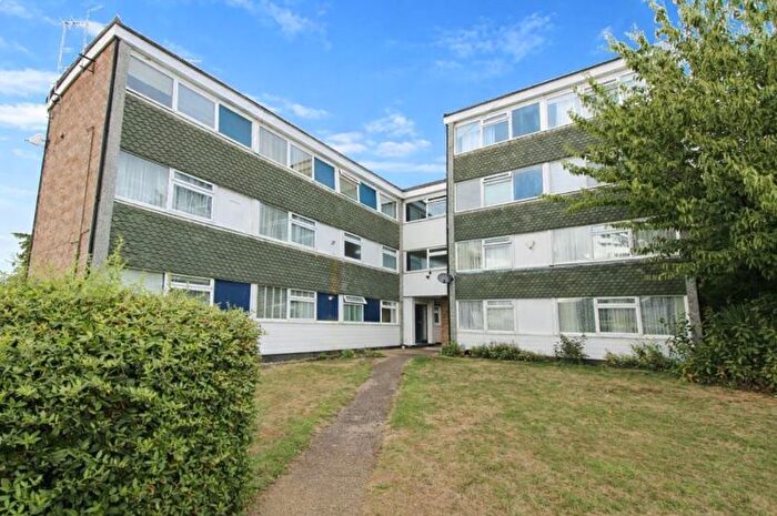 3 Bedroom Maisonette For Sale In Kenilworth Road, Wigston, LE18