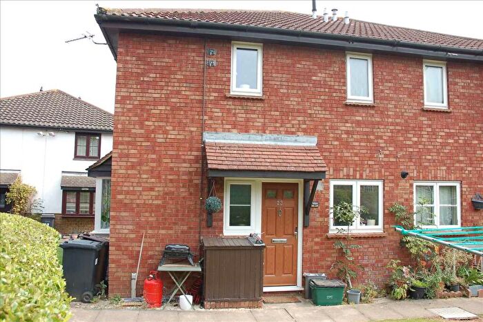 1 Bedroom House For Sale In Hurrell Down, Boreham, Chelmsford, CM3