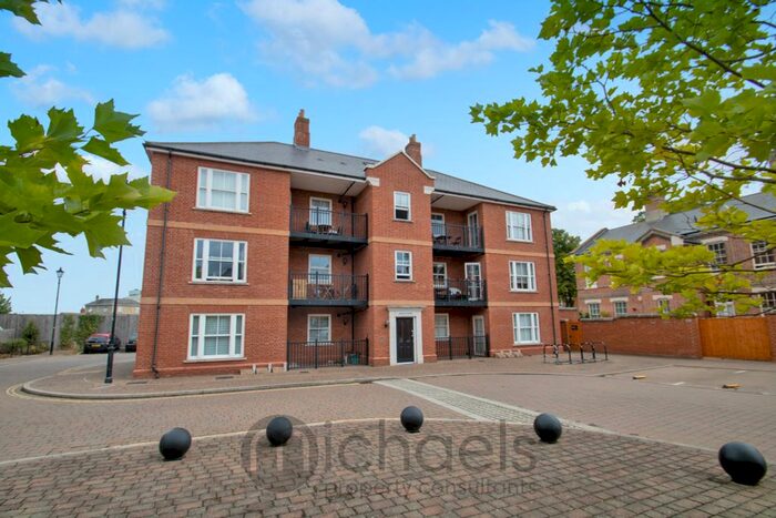 2 Bedroom Flat To Rent In Roman Circus Walk, Colchester, Essex, CO2