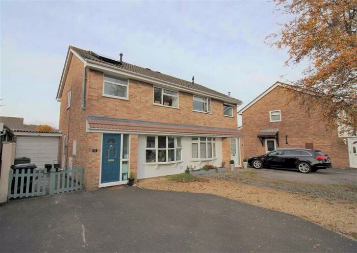 3 Bedroom Semi-Detached House To Rent In Worle, BS22