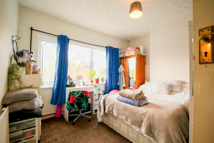 4 Bedroom Terraced House To Rent In Umberslade Road, Selly Park - Student Property, B29