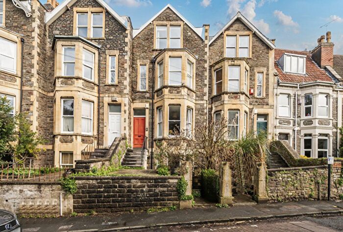 1 Bedroom Flat For Sale In Arley Hill, Bristol, BS6