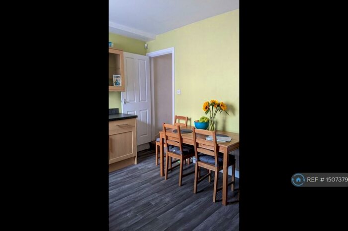 2 Bedroom Terraced House To Rent In Maud Street, Nottingham, NG7