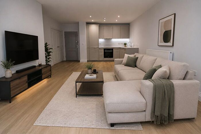 2 Bedroom Flat To Rent In Palmer Street, Reading, Berkshire, RG1