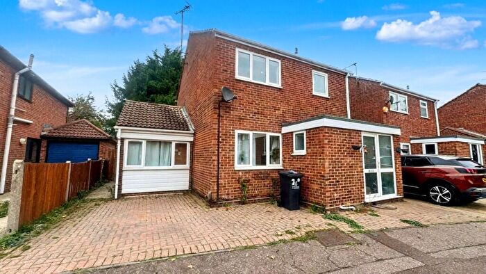 4 Bedroom Detached House To Rent In Lufkin Road, Colchester, Essex, CO4