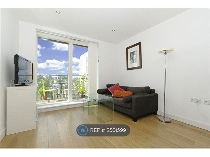 1 Bedroom Flat To Rent In Conington Road, London, SE13