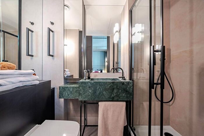 Studio To Rent In Dandi Battersea, St John's Hill, London, SW11