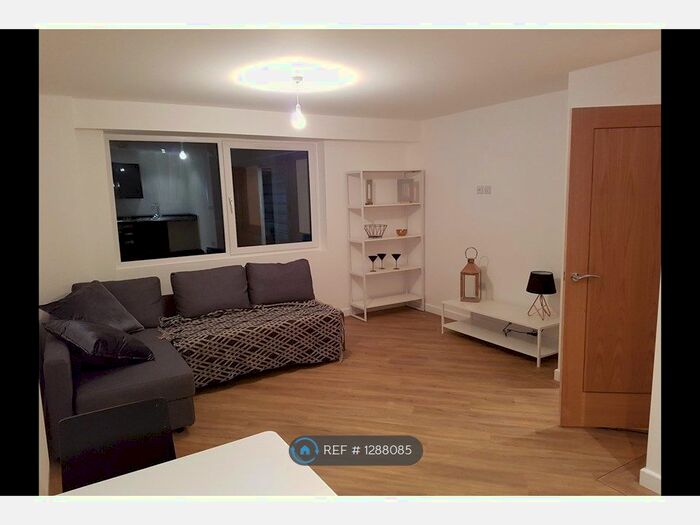 1 Bedroom Flat To Rent In Wickham Road, Fareham PO16