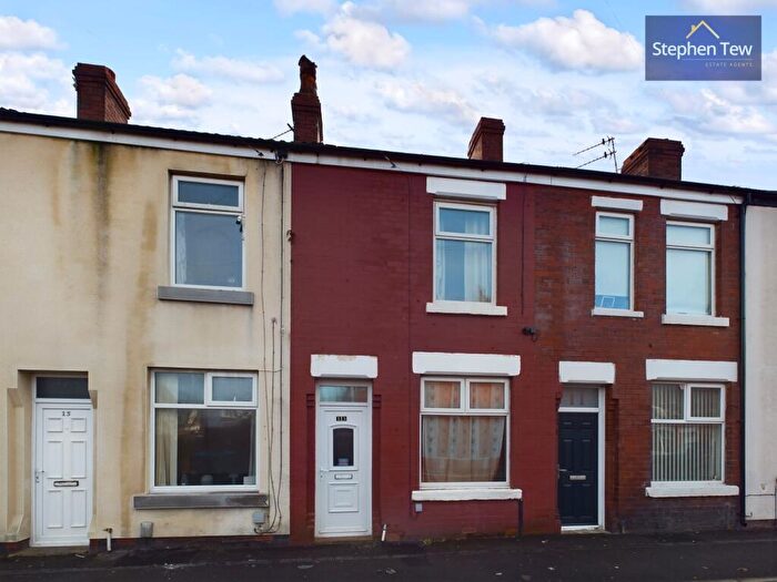 2 Bedroom Terraced House For Sale In Aintree Road, Blackpool, FY4