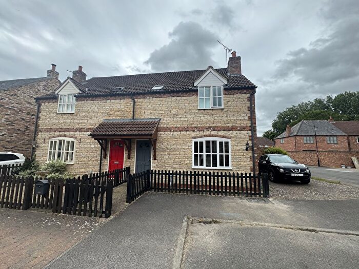 3 Bedroom Semi-Detached House To Rent In Chestnut Close, Nocton, LN4